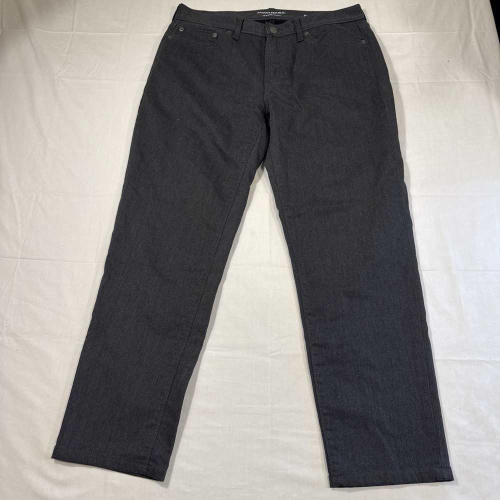 JEANS Banana Republic Mens 32x30 CHARCOAL GRAY Travel Athletic Fit Stretch Chino
